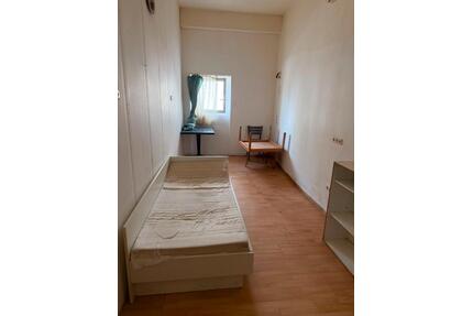 Montage Zimmer in dingolfing - 400,00&nbsp;EUR Kaltmiete, ca.&nbsp; 20,00&nbsp;m&sup2; in Dingolfing (PLZ: 84130)