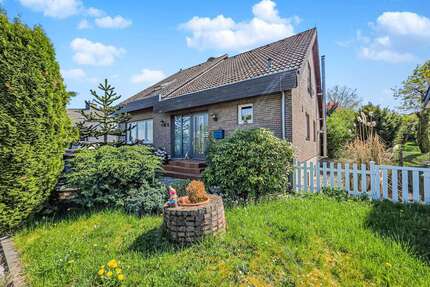 Haus zum Kaufen in Neu-Anspach 530.000,00 € 177 m²