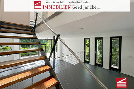 Architektonisch reizvolles Einfamilienhaus in begehrter Höhenlage von Baden-Baden