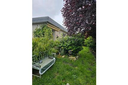 Bungalow zu verkaufen - 480.000,00&nbsp;EUR Kaufpreis, ca.&nbsp; 120,00&nbsp;m&sup2; in Bielefeld (PLZ: 33689) Sennestadt