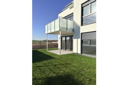 Moderne 3-Zimmerwohnung mit Balkon im Obergeschoss (Aufzug) - Sarstedt