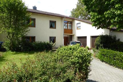 Wohnhaus Bj. 1964, 614172qm sehr gute ruhige Lage, Lindenhof - Oberndorf am Neckar