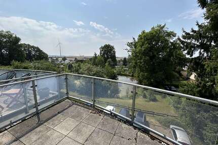 Wohnung zum Mieten in Reinsdorf 270,00 € 39.45 m²