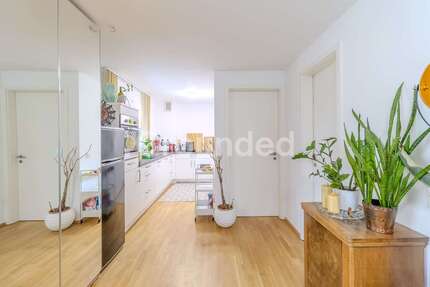 Wohnung zum Kaufen in Nürnberg 310.000,00 € 67.78 m²