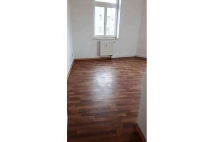 Wohnung zum Mieten in Chemnitz 230,00 € 46 m²