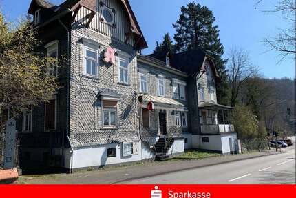 Haus zum Kaufen in Kirchen 250.000,00 € 323 m²