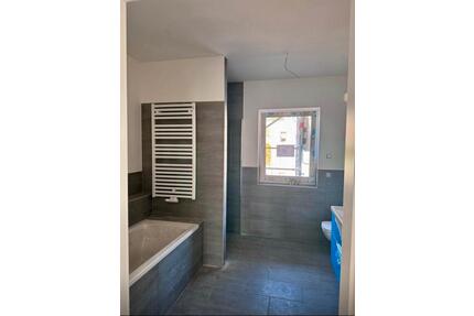 Wunderschöne 3 Raum Wohnung - 1.134,00&nbsp;EUR Kaltmiete, ca.&nbsp; 87,00&nbsp;m&sup2; in Spremberg (PLZ: 03130)