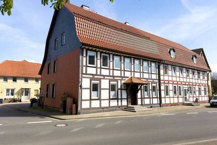 Geräumiges Fachwerkhaus - zu drei Seiten freistehend - in Lüthorst - Dassel