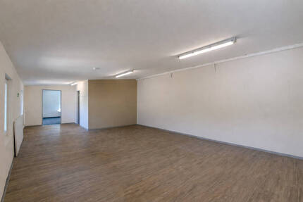 70 m² Gewerbefläche + zusätzlich 60 m² Halle - vielseitige Nutzung - Niederneisen