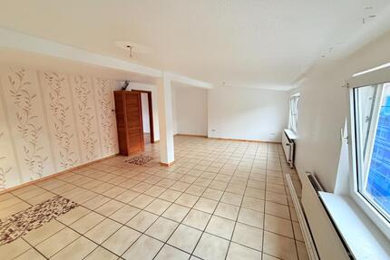 Schöne 4-Zimmer Wohnung + Garage - Gelsenkirchen Gelsenkirchen-Mitte