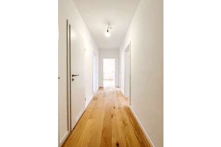 Wohnung zum Kaufen in Stuttgart 370.000,00 € 74 m²