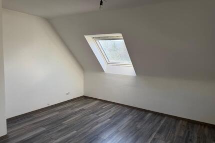 Helle,ruhige Dachgeschosswohnung in Hohenlimburg zu vermieten - Hagen