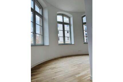 ***EXKLUSIVE 2 RAUMWOHNUNG MIT VIEL CHARME ~ FUSSBODENHEIZUNG ~ STELLPLATZ*** - Zwickau