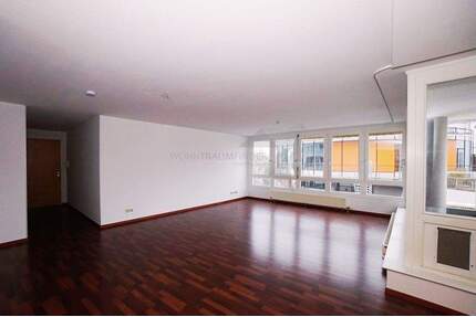 Sonnige Eleganz über den Dächern Zwickaus - Stilvolle 4-Zimmer-Wohnung mit Platz zum Leben