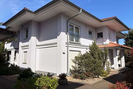 Wohnung zum Kaufen in Pforzheim 430.000,00 € 104.57 m²
