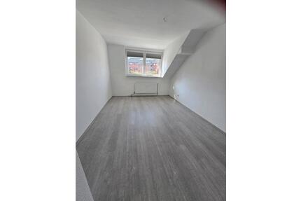 Schöne Eigentumswohnung in Gadeland in kleiner WEG zu verkaufen - Neumünster Brachenfeld/Ruthenberg