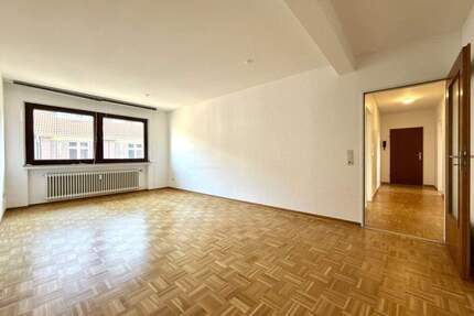 Perfekt für Paare, kleine Familien und WGs: Gepflegte 3-Zimmer-Wohnung in Zentrumsnähe - Krefeld Stadtmitte