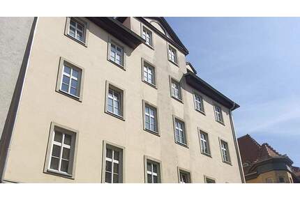 +++ Wohn- und Geschäftshaus mit Ausbaureserve im DG +++ - Jena Zentrum