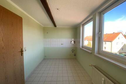 Charmante Dachgeschosswohnung in ruhiger Lage - Oschersleben