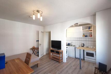 Helle 1,5-Zimmer-Wohnung mit Loggia frei ab 01.08.2026 - Hannover Ricklingen