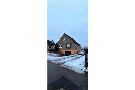 Einfamilienhaus mit Grundstück in 18246 Steinhagen - Neuburg