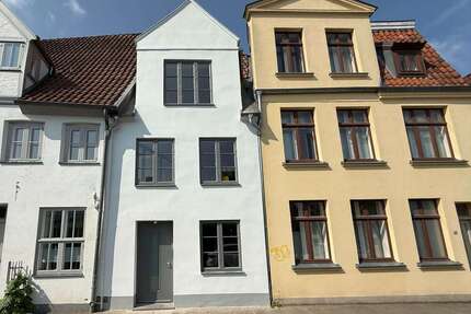Haus zum Kaufen in Lübeck 505.000,00 € 95 m²