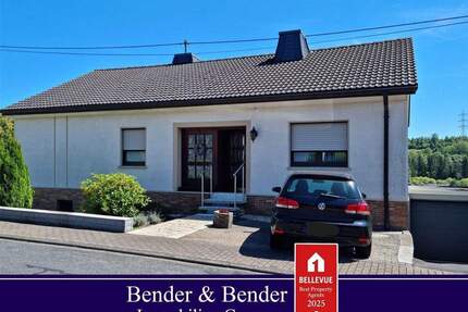 Familienfreundliches Haus mit großem Grundstück, Einliegerwohnung und herrlichem Ausblick - Seck