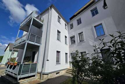 Wohnung zum Kaufen in Pirna 195.000,00 € 96.99 m²