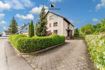 Haus zum Kaufen in Aichhalden 479.000,00 € 270 m²