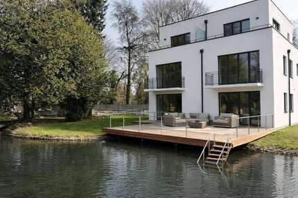 Grundstück zu verkaufen in Solingen 1.100.000,00 € 2318 m²