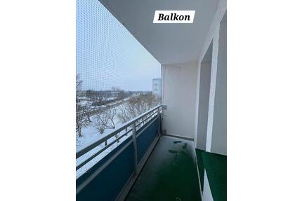 Nachmieter für 2-Raum Wohnung - 551,00&nbsp;EUR Kaltmiete, ca.&nbsp; 48,66&nbsp;m&sup2; in Brandenburg an der Havel (PLZ: 14770)