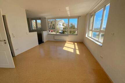 Wunderschöne und sehr helle Eigentumswohnung - Reichartshausen