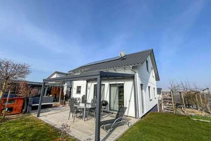 Haus zum Kaufen in Niedernhall 620.000,00 € 126.17 m²