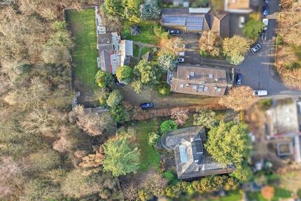 KENSINGTON Exklusiv - überwiegend leerstehendes Mehrfamilienaus auf großem Baugrundstück - Köln Porz