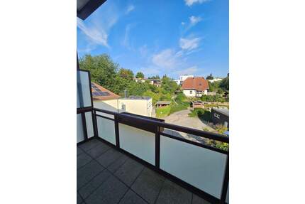 schöne 3 Raum- Wohnung mit Balkon in Zentrumnähe! - Döbeln