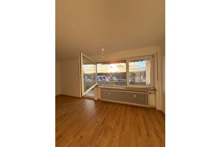 WG Zimmer mit super Aussicht in Pfuhl (Frauen WG); 1 Person - Neu-Ulm Burlafingen