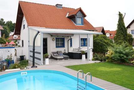Haus zum Kaufen in Eisenberg 469.000,00 € 148.55 m²