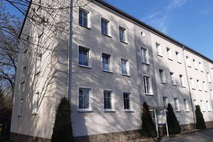 frisch sanierte 3-Zimmer-Wohnung mit Balkon und Stellplatz, Borna-Heinersdorf - Chemnitz
