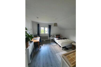 Gemütliche Wohnung in Roseheim mit Balkon - Rosenheim Innenstadt