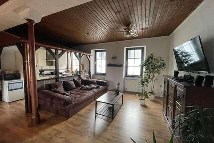 Haus zum Kaufen in Föhren 255.000,00 € 200 m²