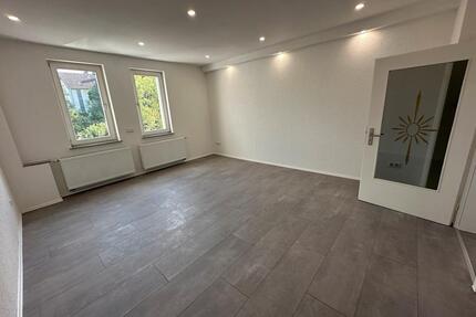 4ZKB Wohnung Zu Vermieten Kernsaniert Zentral - Kassel Bettenhausen