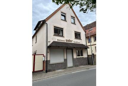 Charmantes Einfamilienhaus mit ehemaliger Ladeneinheit, Atelier & Freisitz in Gerlachsheim - Lauda-Königshofen / Gerlachsheim