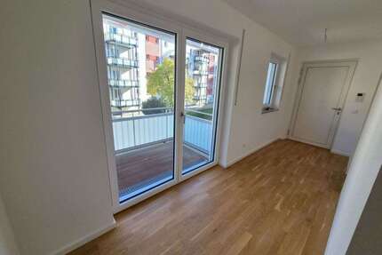 Wohnung zum Mieten in Augsburg 1.466,00 € 79.09 m²