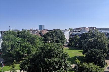 Provisionsfrei* Schillerplatz: DG, Aufzug, Terrasse und TG-Stellplatz im Herzen der Stadt - Mannheim