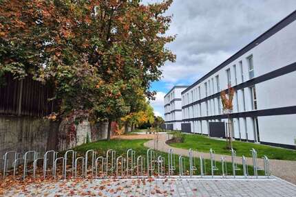 Wohnung zum Mieten in Augsburg 714,00 € 29.73 m²