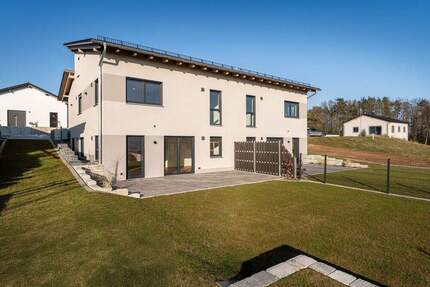 Neubau-Doppelhaushälfte in Walderbach - energieeffizient, modern, hochwertig!