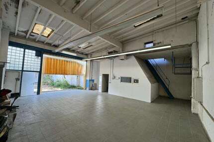 Haus zum Kaufen in Neuss 398.000,00 € 234.5 m²