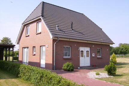 Top Lage ruhig sonnig, romantisch, hinter dem Elbdeich zum 01.08. - Brunsbüttel