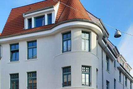 4 Zimmer | ca. 95 qm Wfl. | EBK | Fußbodenheizung | Dusche und Wanne | Stellplatz mgl. - Güstrow