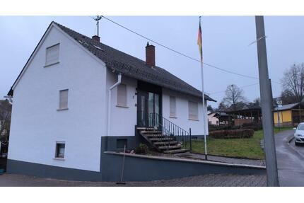 ***EXCLUSIVE, MODERNISIERTE 5 RAUM WOHNUNG*** - Niederwörresbach